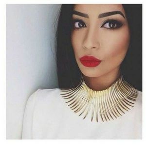 Gold Collar Choker/Necklace